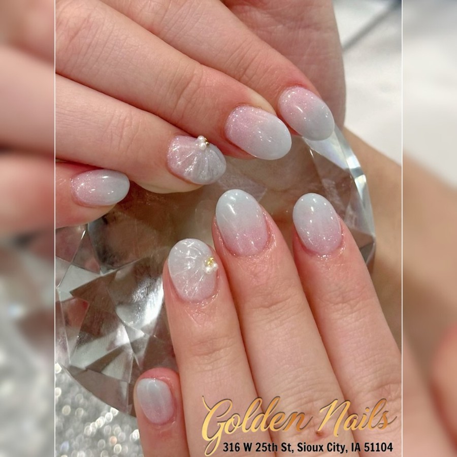 Golden Nails